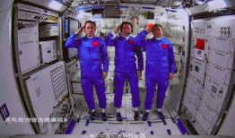 黑车最新爆料新闻报道视频,最新爆料揭露行业潜规则